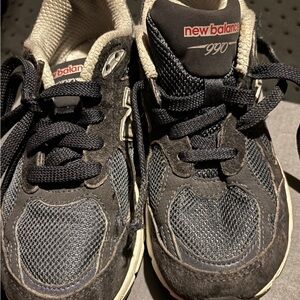 New Balance 990 Navy and White Sneakers